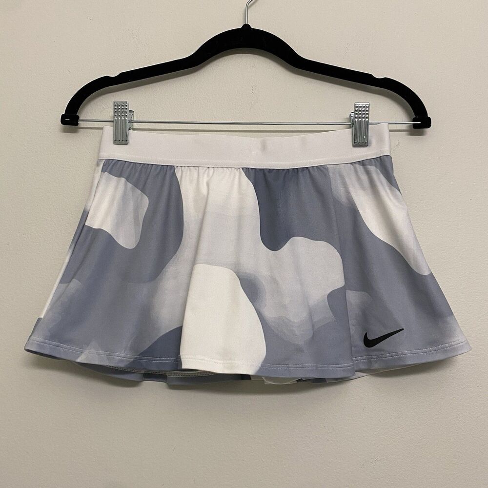 NWT Nike Court Dri-FIT Victory Flouncy Mini Skirt Sz M Gray Skort Tennis Golf